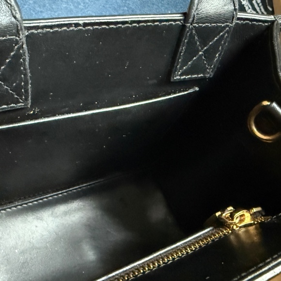 Dolce & Gabbana Mini Top Handle Bag DG Daily Shopper D&G Tote Bag Black Calfskin - Picture 11 of 16